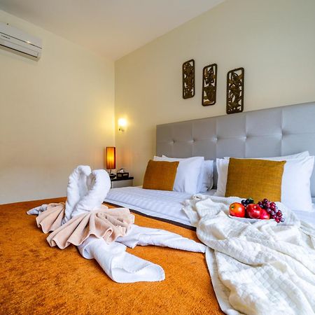 Siam Court Hotel And Resort Bang Sare Exterior foto