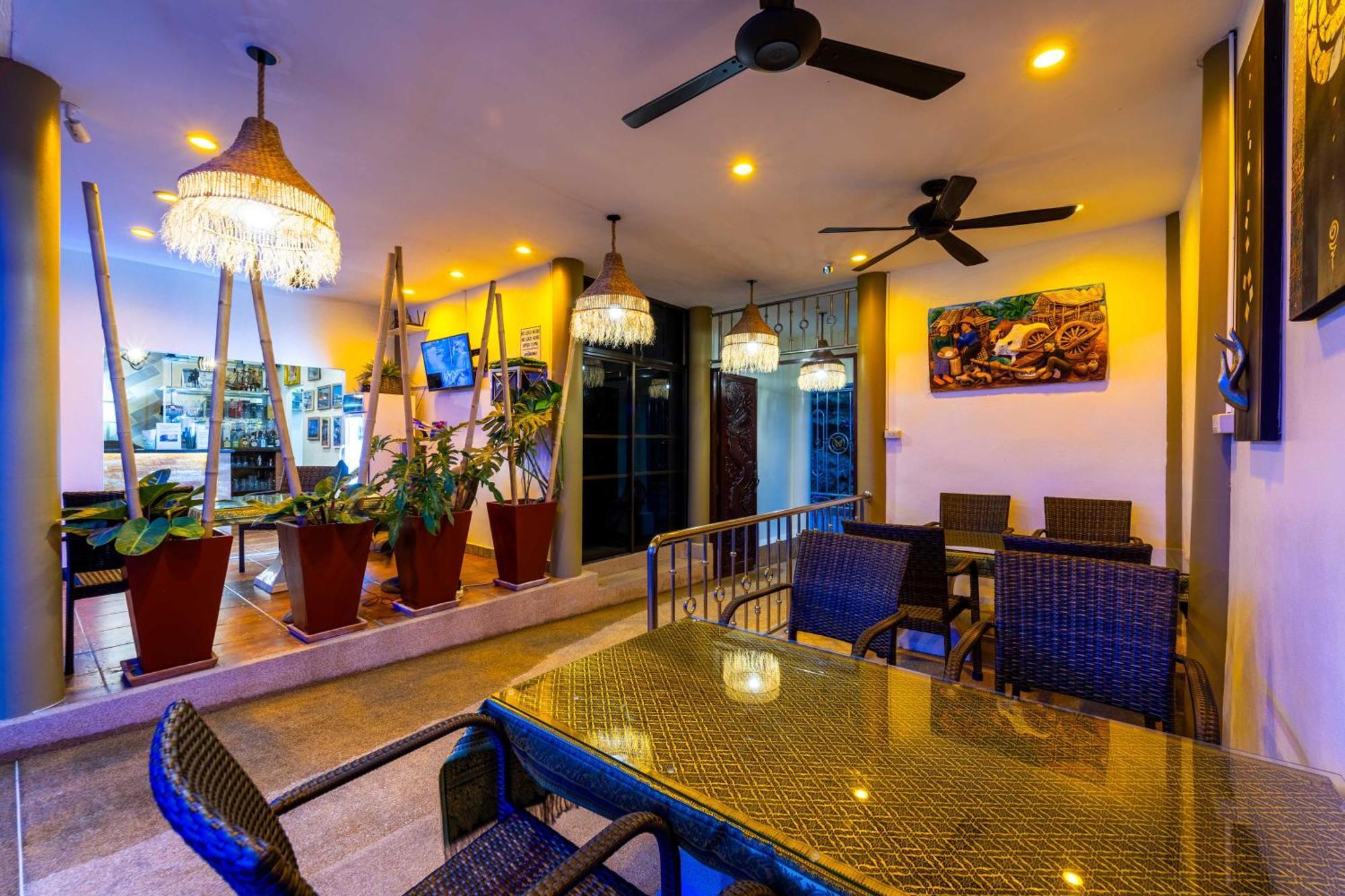 Siam Court Hotel And Resort Bang Sare Exterior foto
