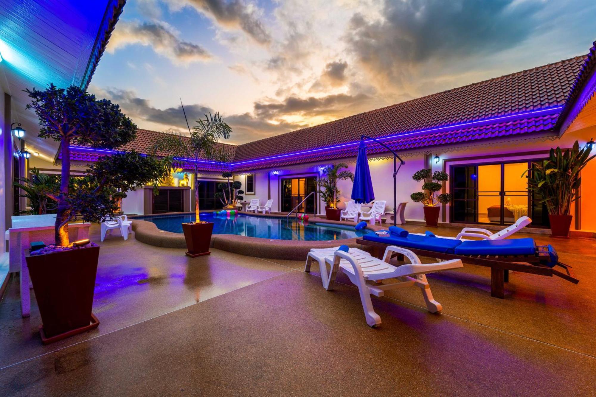 Siam Court Hotel And Resort Bang Sare Exterior foto