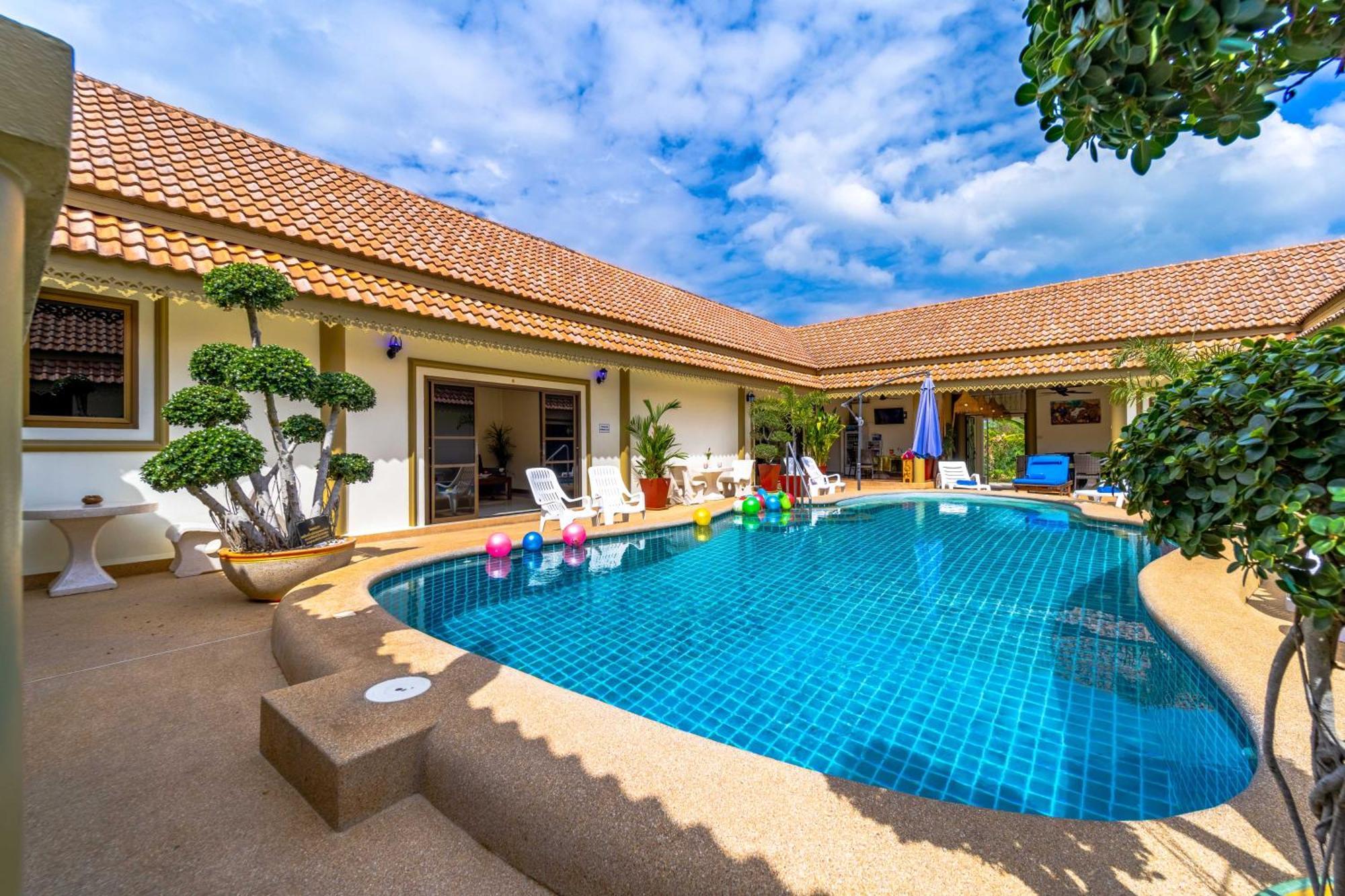 Siam Court Hotel And Resort Bang Sare Exterior foto